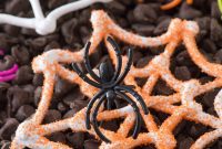 Lacy Meringue Webs