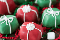 Festive No-Bake Oreo Truffles