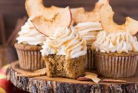 Spiced Apple Harvest Cupcakes