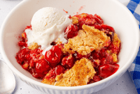 Cherry Crumble Cake