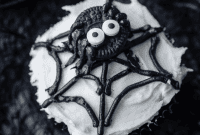 Tangled Web Treats