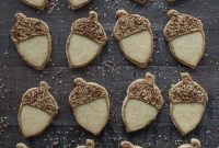 Harvest Maple Acorn Cookies