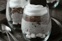 Ultimate Chocolate Cheesecake Oreo Stacks