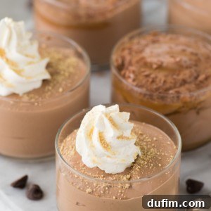 A beautifully presented, deliciously creamy 3-ingredient coffee creamer mousse, perfect for a quick and easy dessert any time.