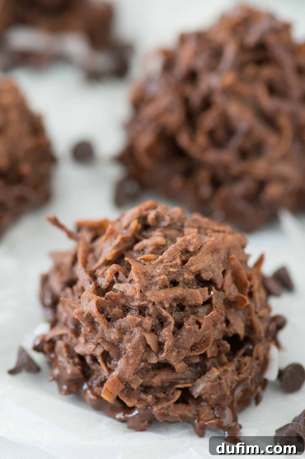 Espresso Kissed Coconut Macaroons 2 Delicious and chewy espresso coconut macaroons! Naturally gluten free dessert, espresso coconut cookie.