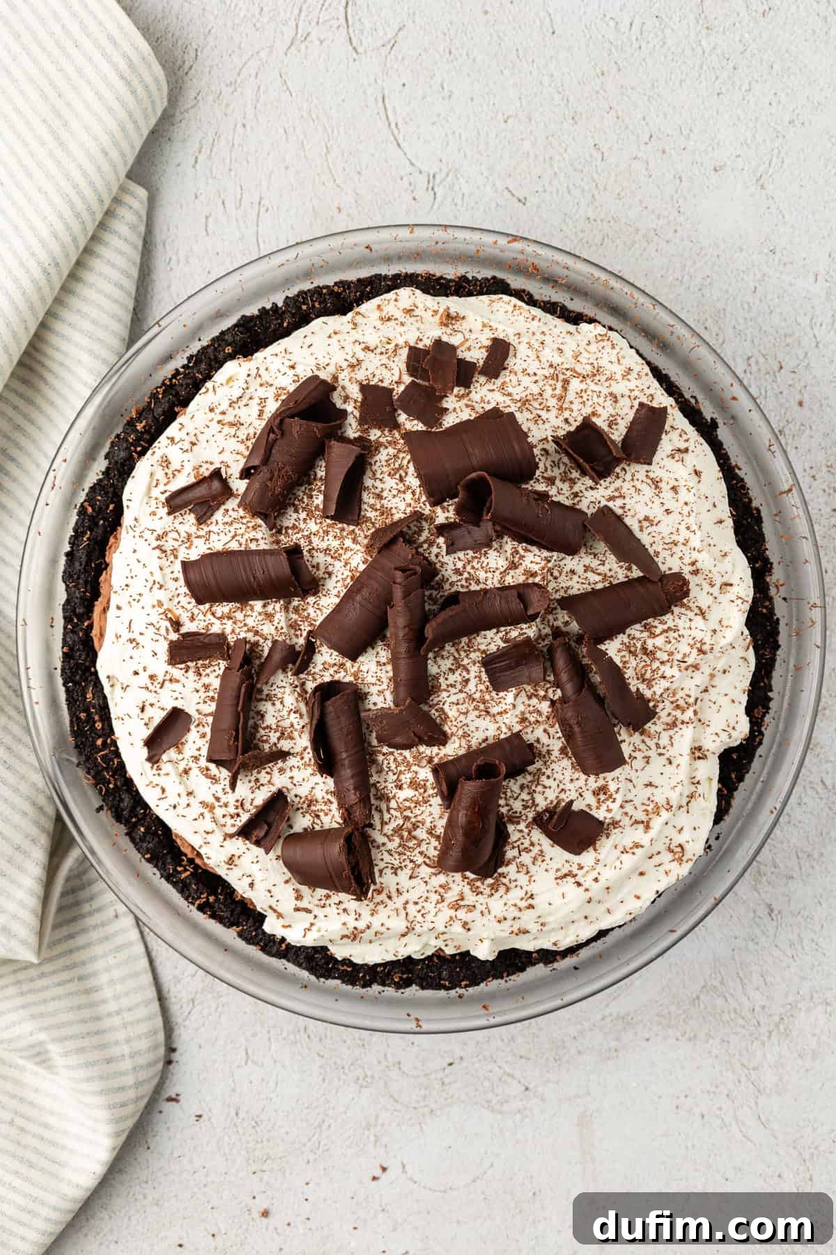 over head view of a mud pie topped with chocolate shavings